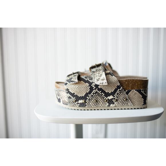 Free People Rule Breaker Platform Sandals Python 39 - Picture 2 of 5